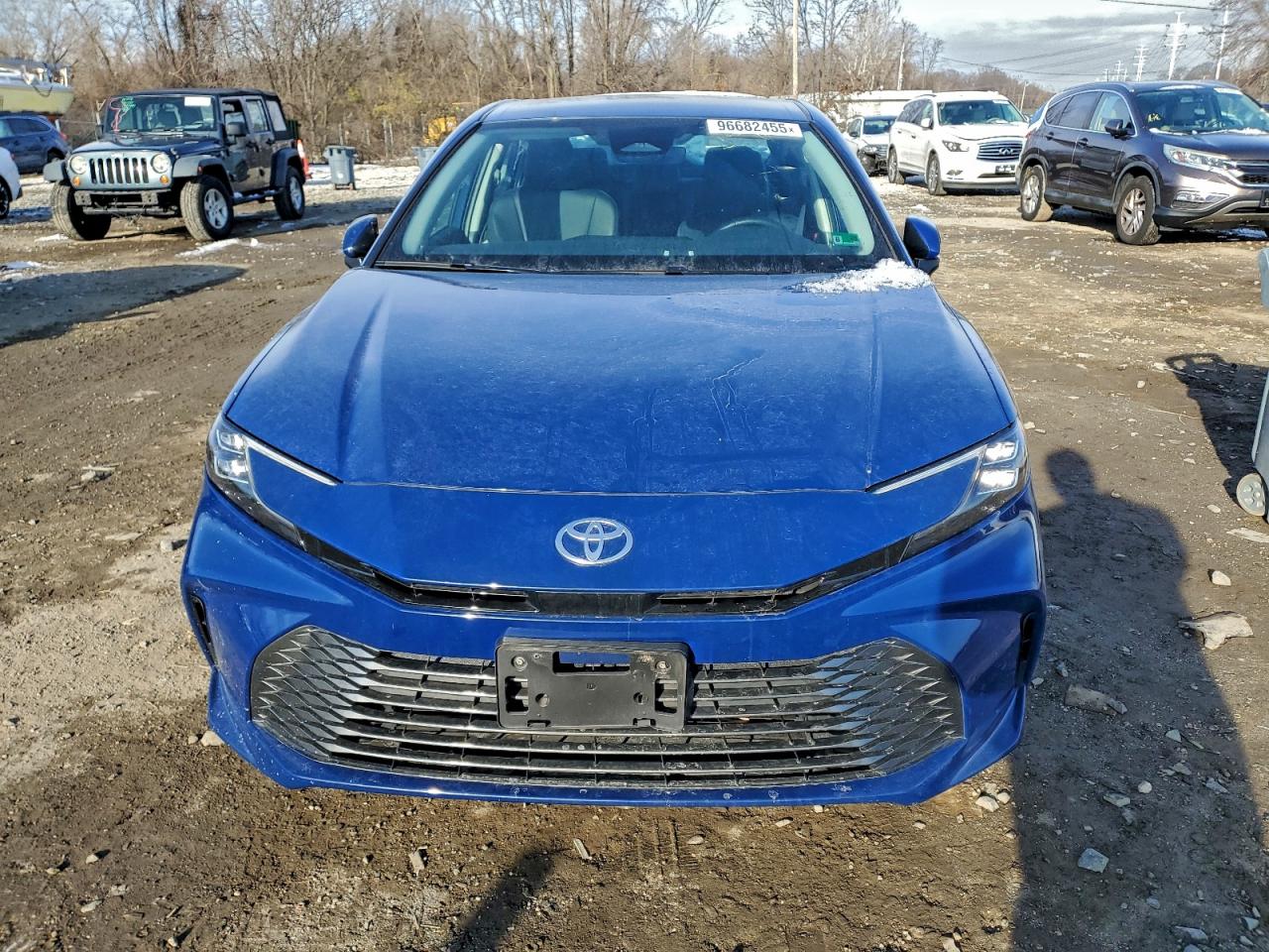 2025 TOYOTA CAMRY XSE photo 5