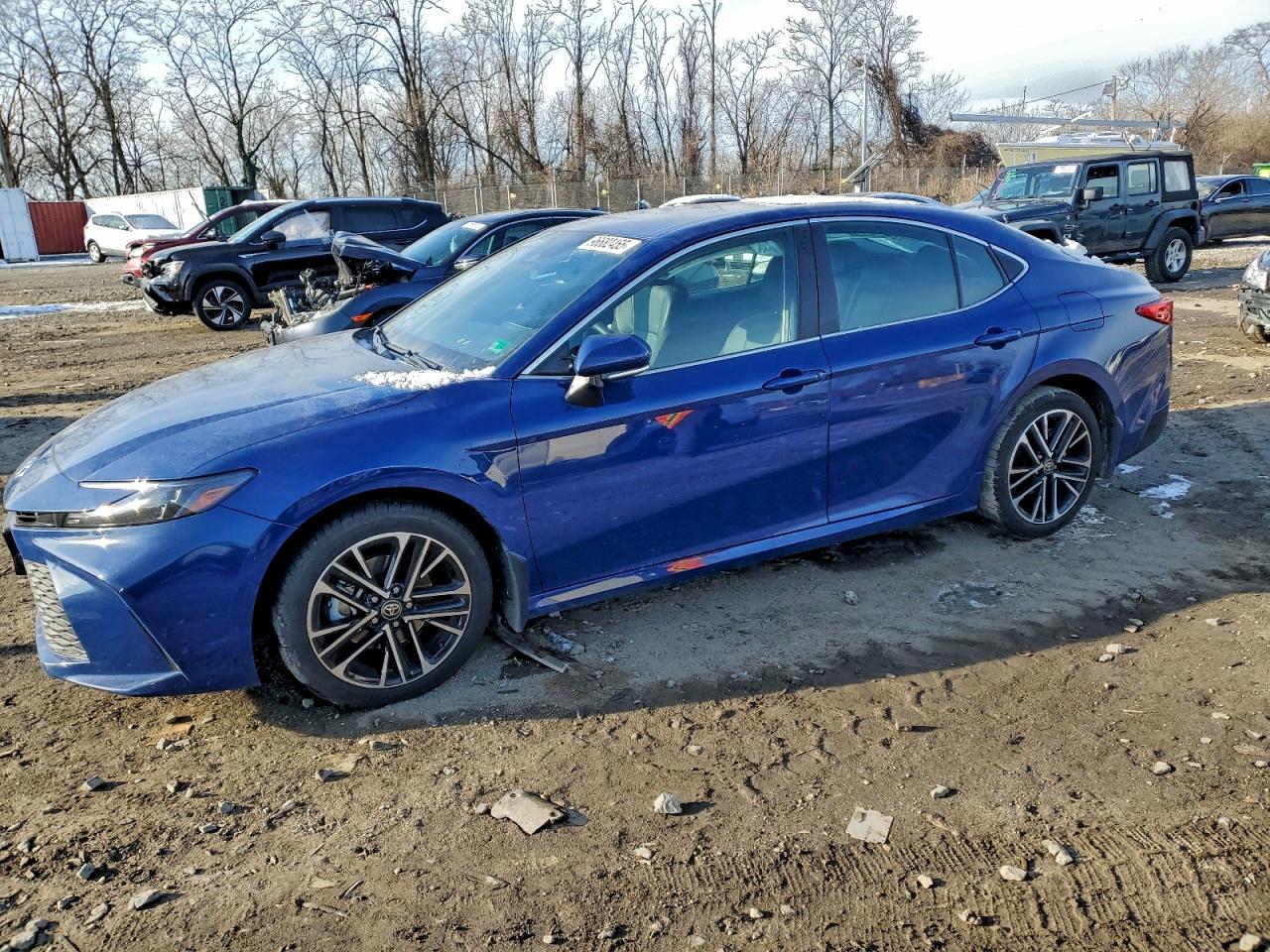 2025 TOYOTA CAMRY
