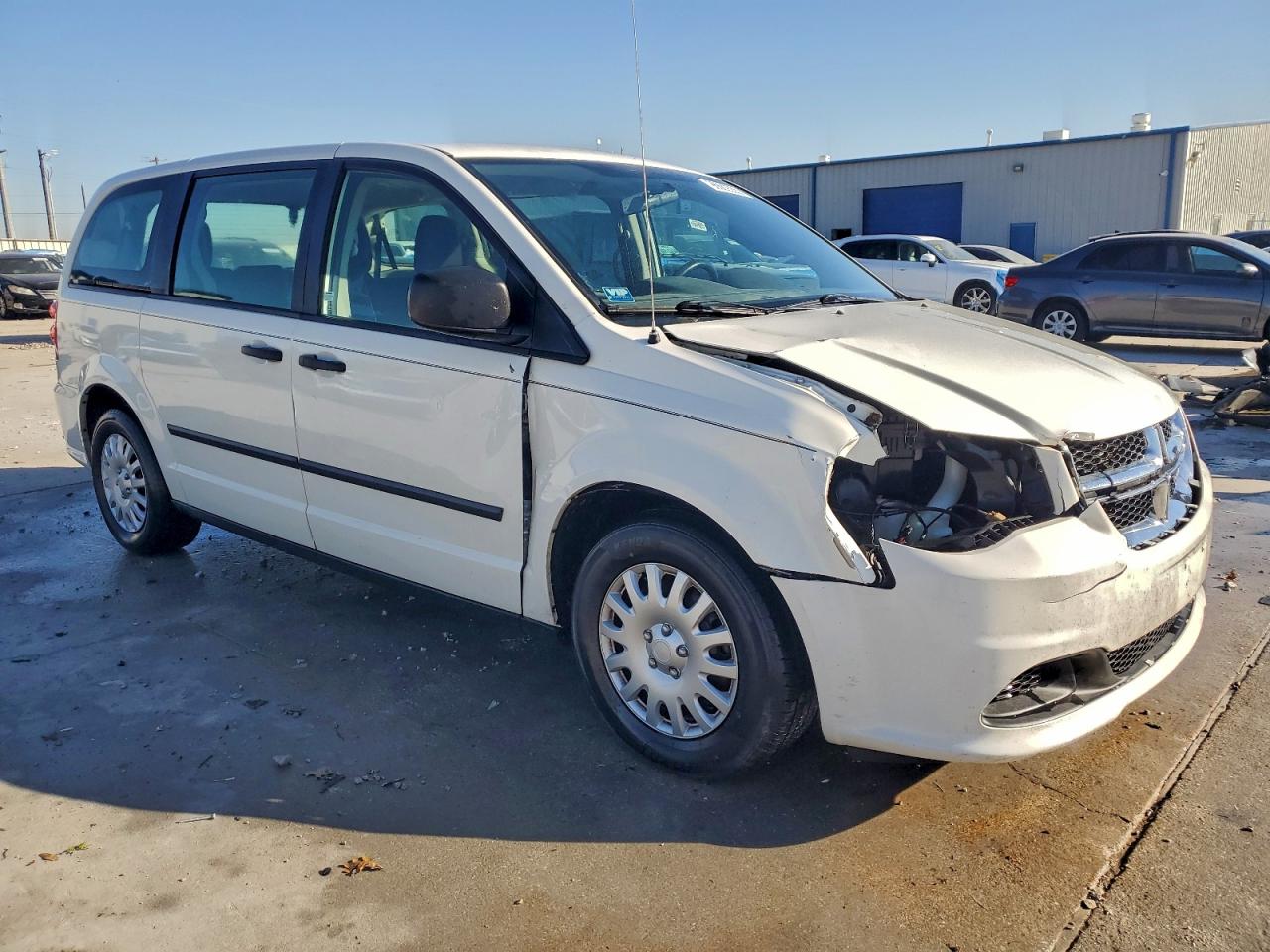 2013 DODGE GRAND CARAVAN SE photo 4