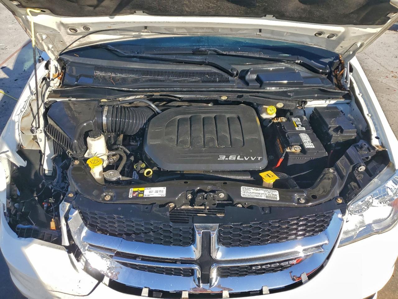 2013 DODGE GRAND CARAVAN SE photo 12