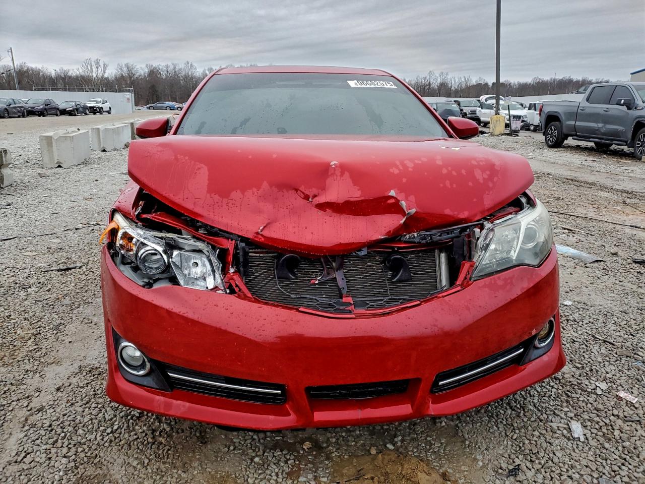 2014 TOYOTA CAMRY L photo 5