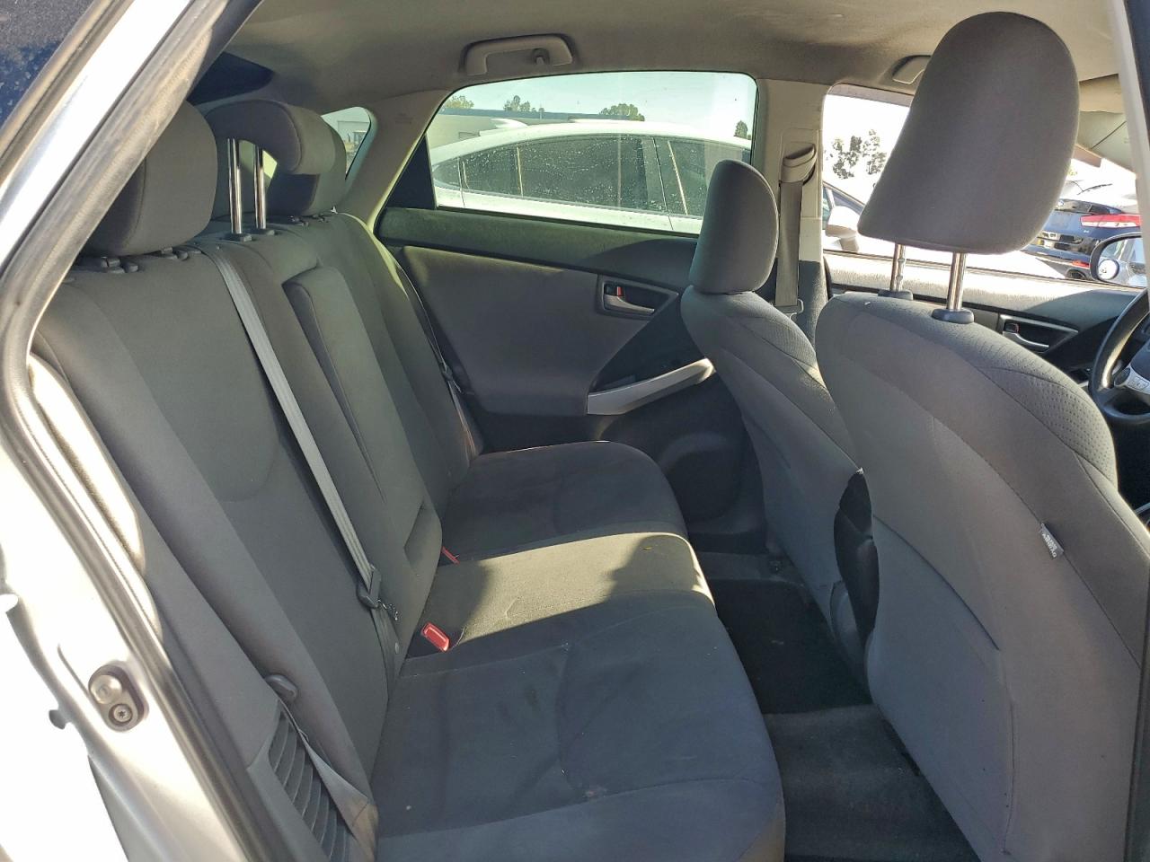 2013 TOYOTA PRIUS photo 10