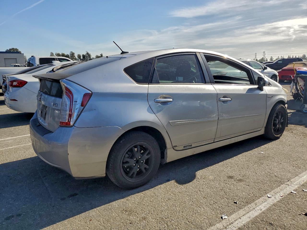 2013 TOYOTA PRIUS photo 3