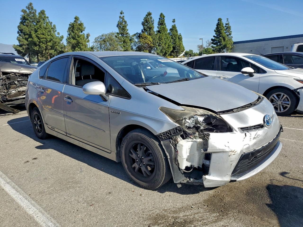 2013 TOYOTA PRIUS photo 4