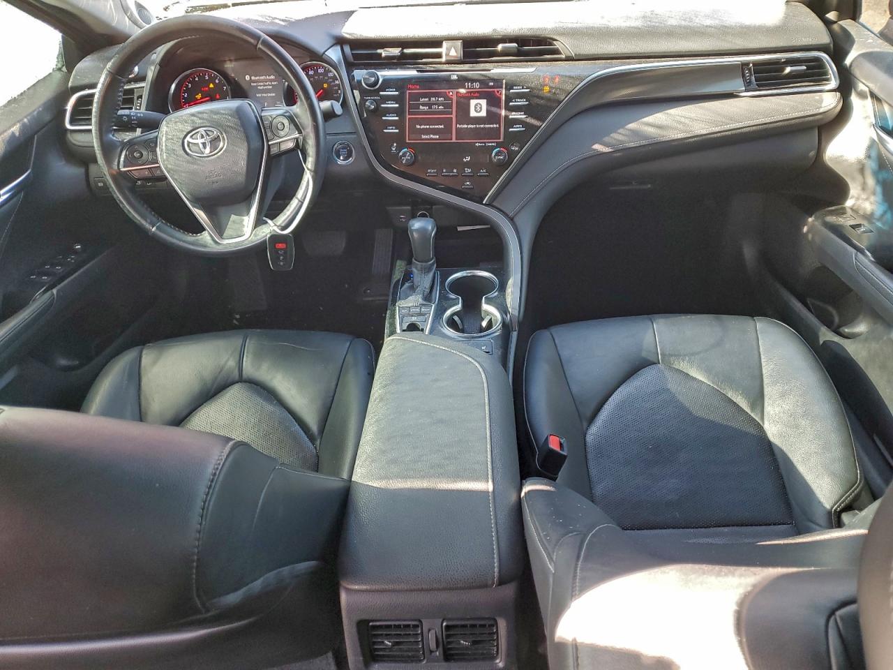 2018 TOYOTA CAMRY XSE photo 8