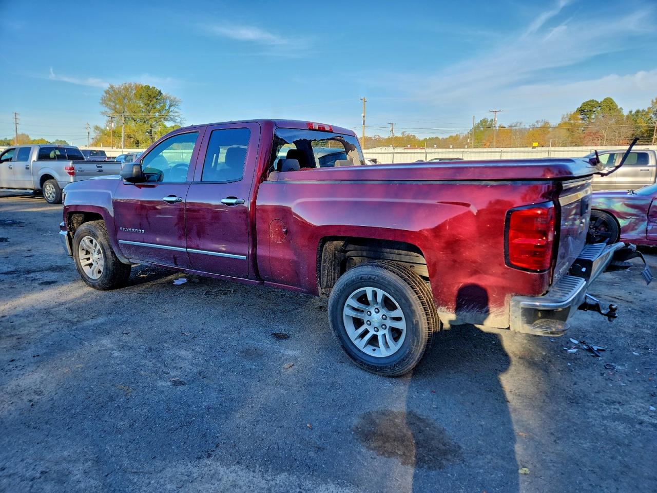 2014 CHEVROLET SILVERADO C1500 LT photo 2