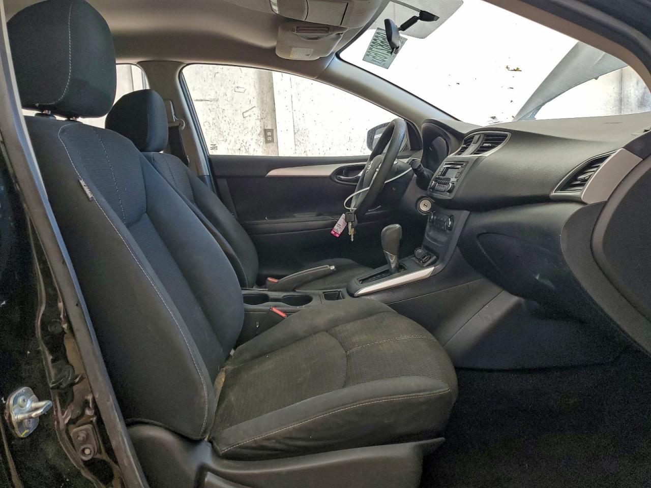 2017 NISSAN SENTRA S photo 7