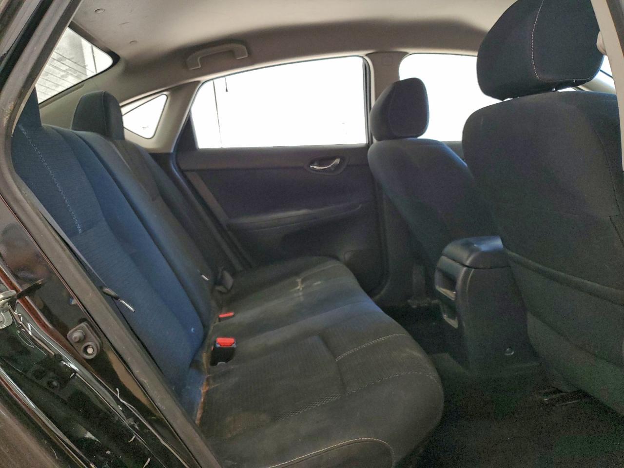 2017 NISSAN SENTRA S photo 10
