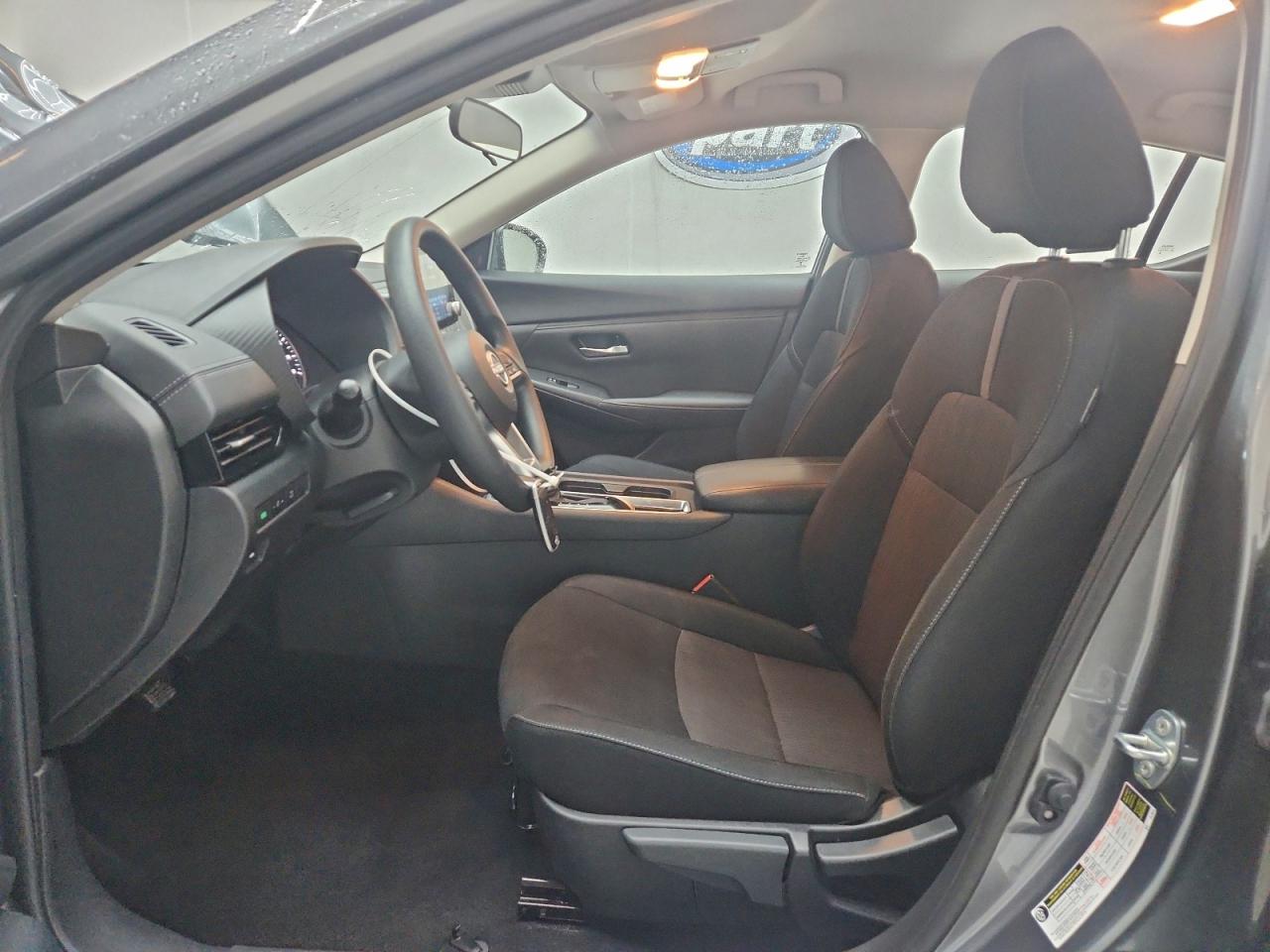 2025 NISSAN SENTRA SV photo 7