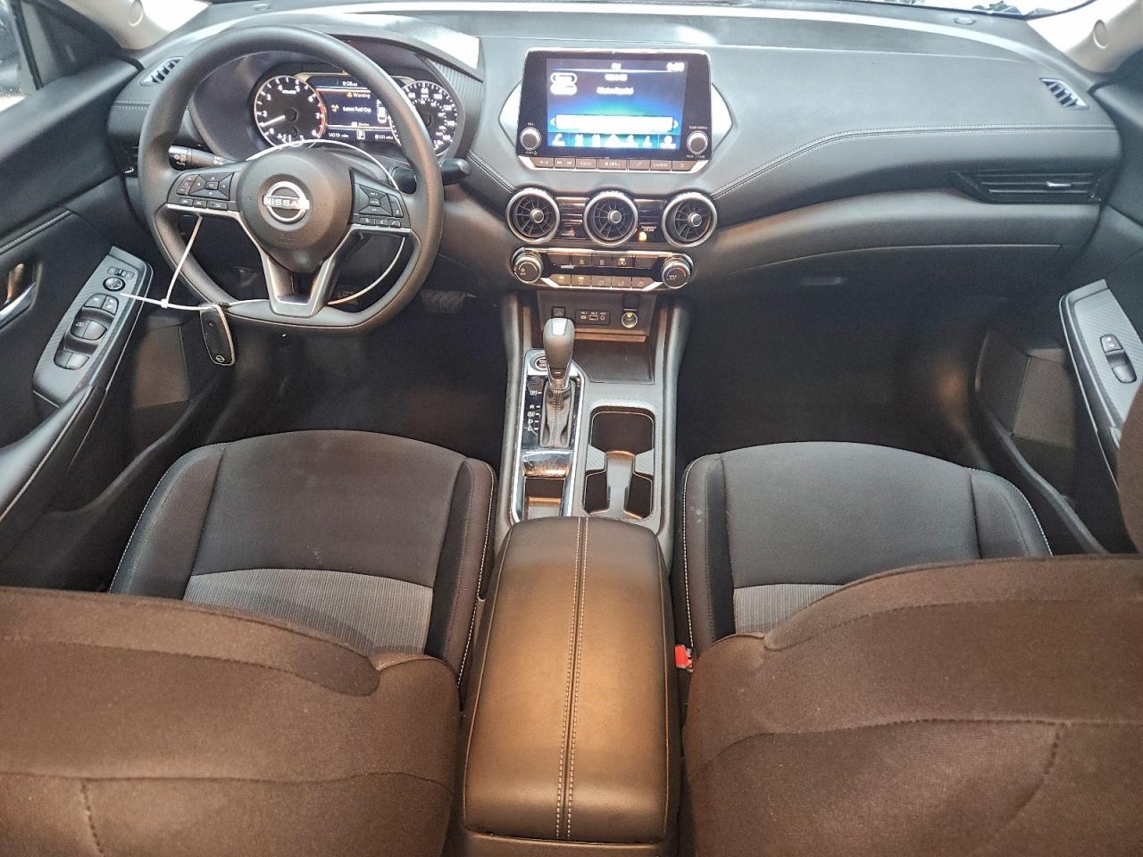 2025 NISSAN SENTRA SV photo 8