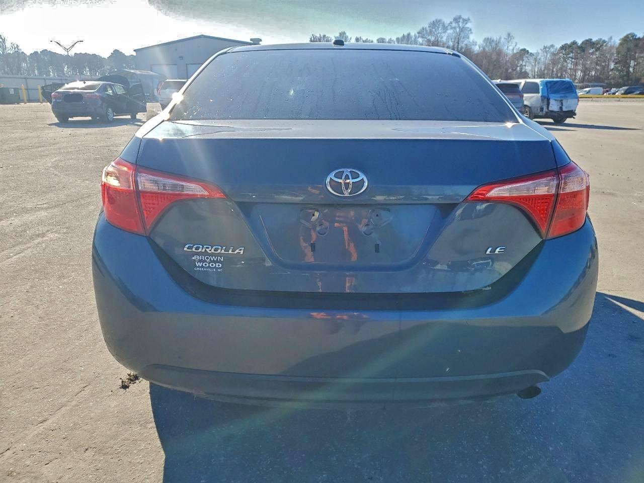 2017 TOYOTA COROLLA L photo 6