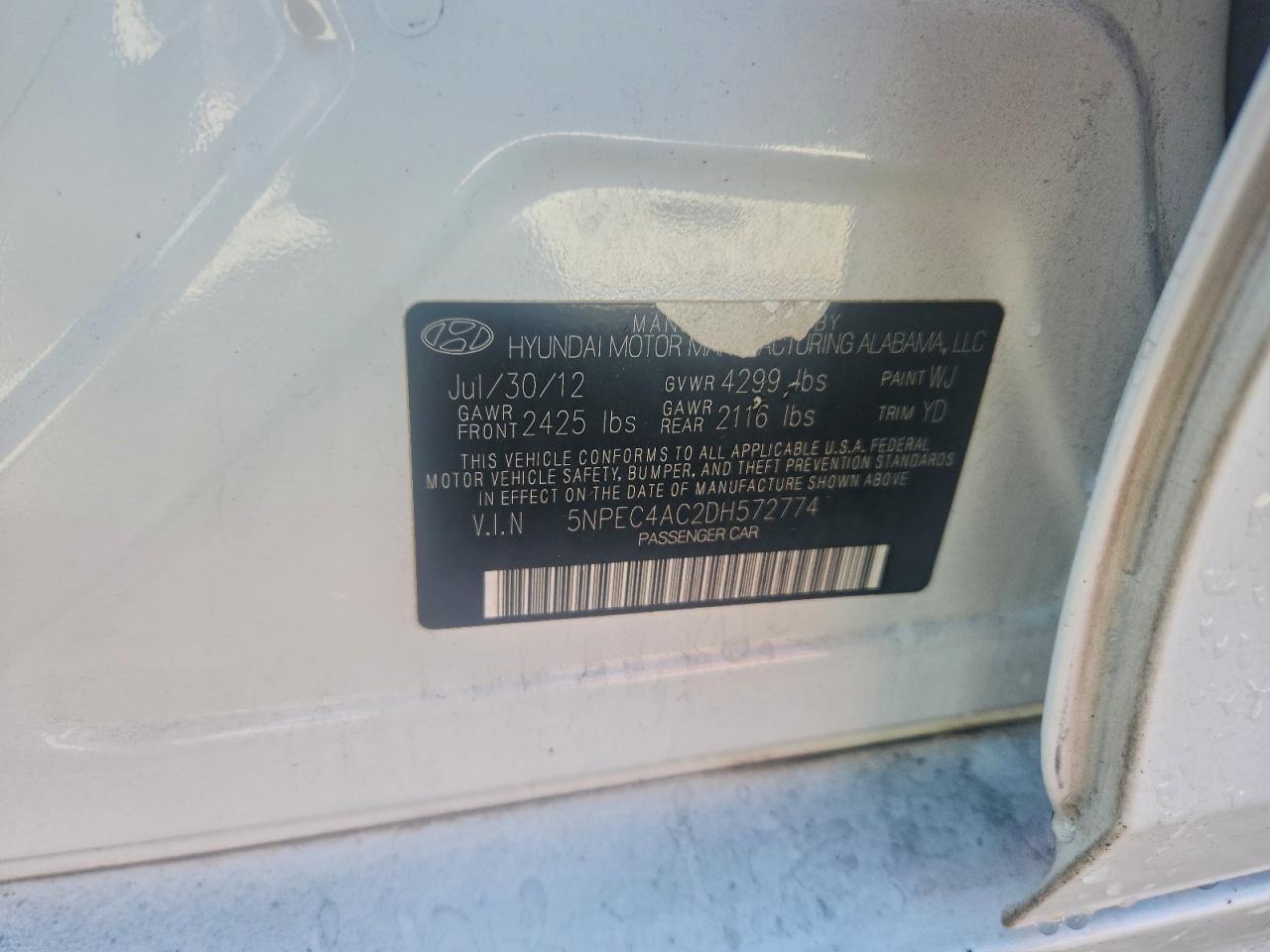 2013 HYUNDAI SONATA SE photo 12