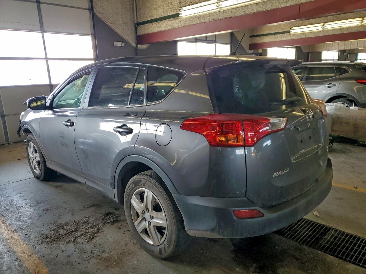 2015 TOYOTA RAV4 LE photo 2