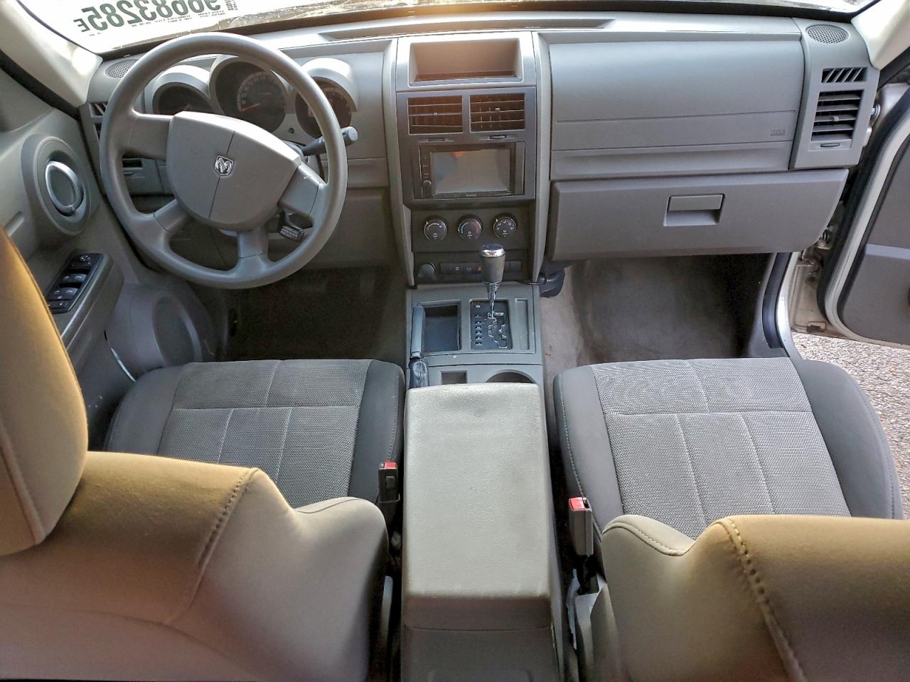 2008 DODGE NITRO SXT photo 8