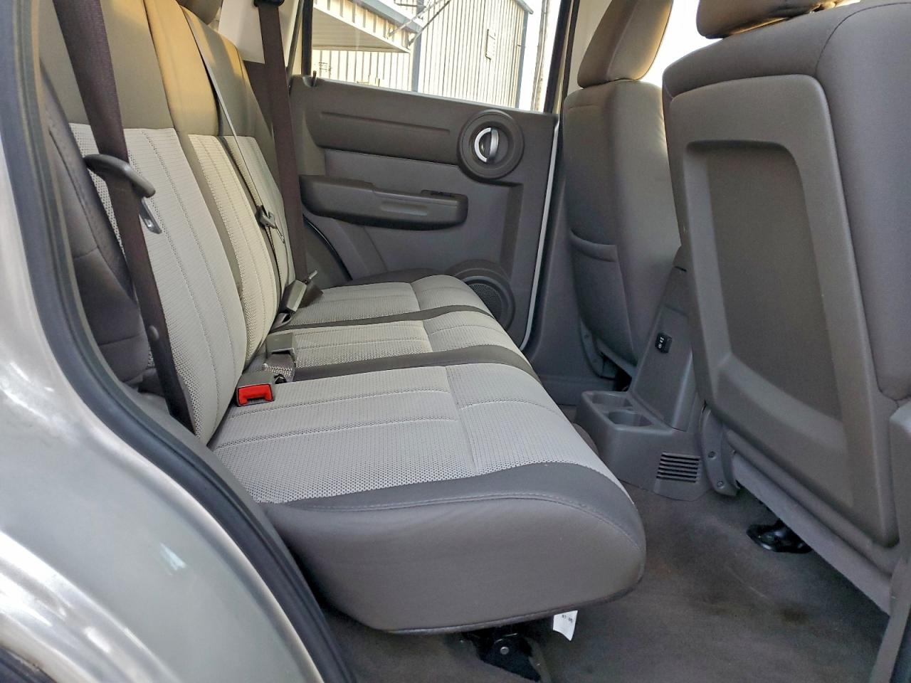2008 DODGE NITRO SXT photo 11