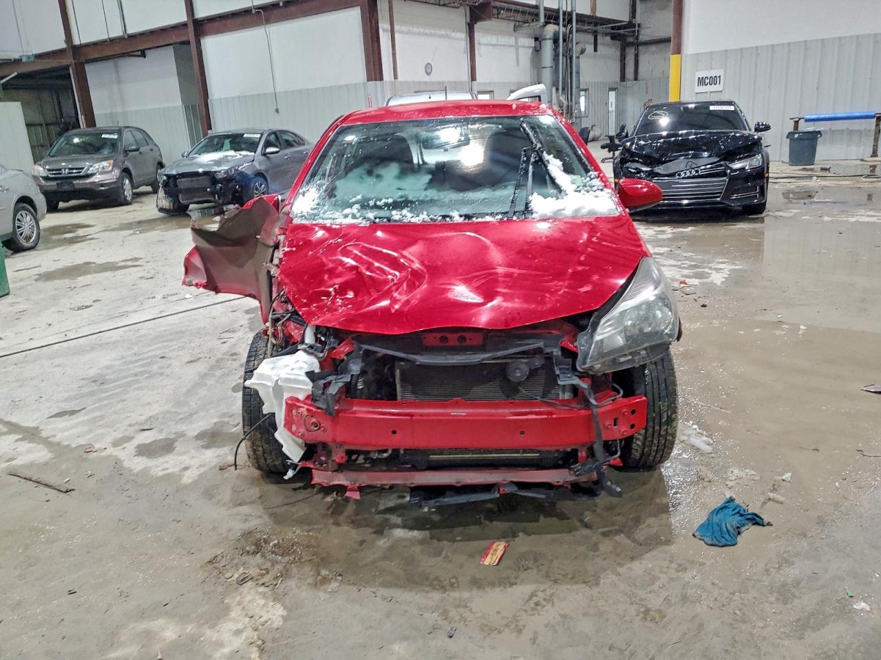 2015 TOYOTA YARIS photo 5