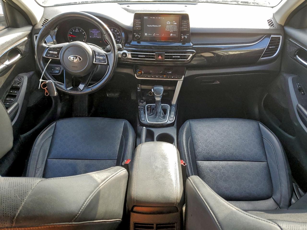 2021 KIA SELTOS EX photo 8