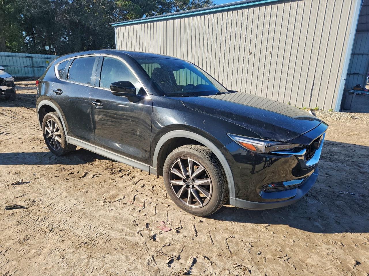 2017 MAZDA CX-5 GRAND TOURING photo 4