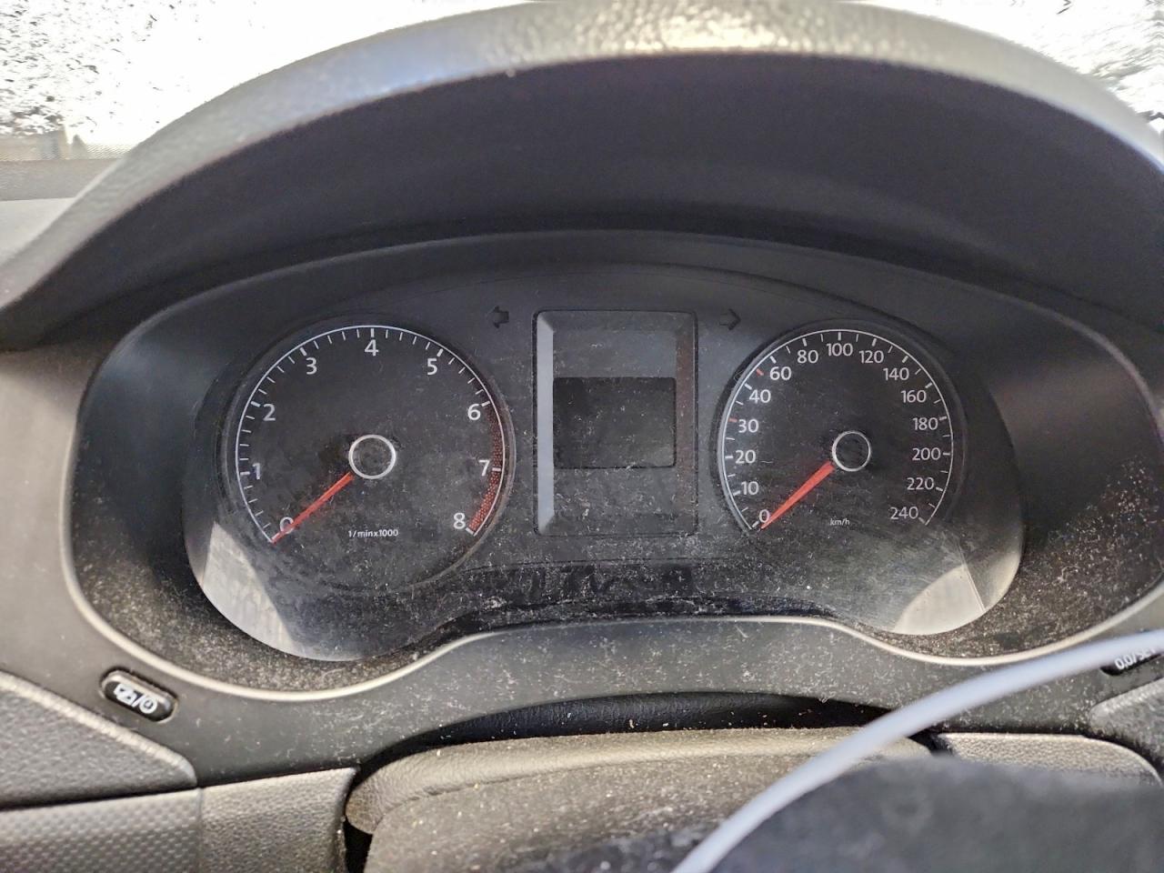 2013 VOLKSWAGEN JETTA BASE photo 9