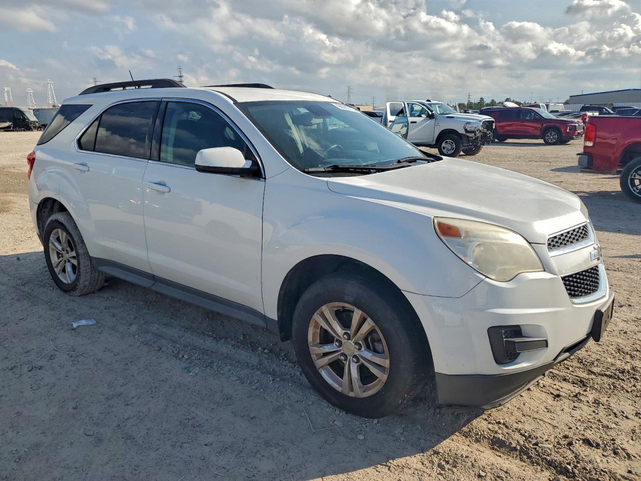 2014 CHEVROLET EQUINOX LT photo 4