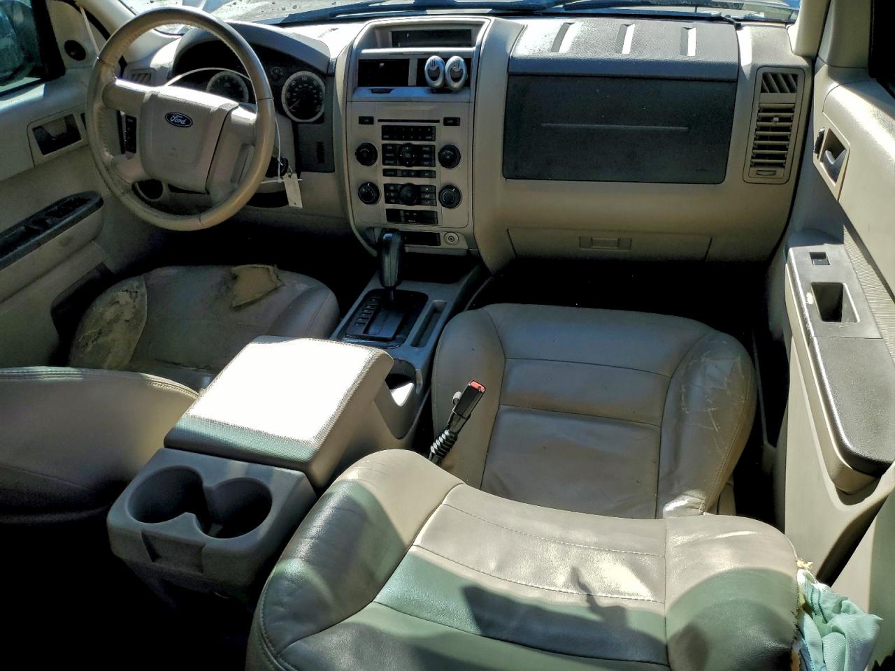 2008 FORD ESCAPE XLT photo 8