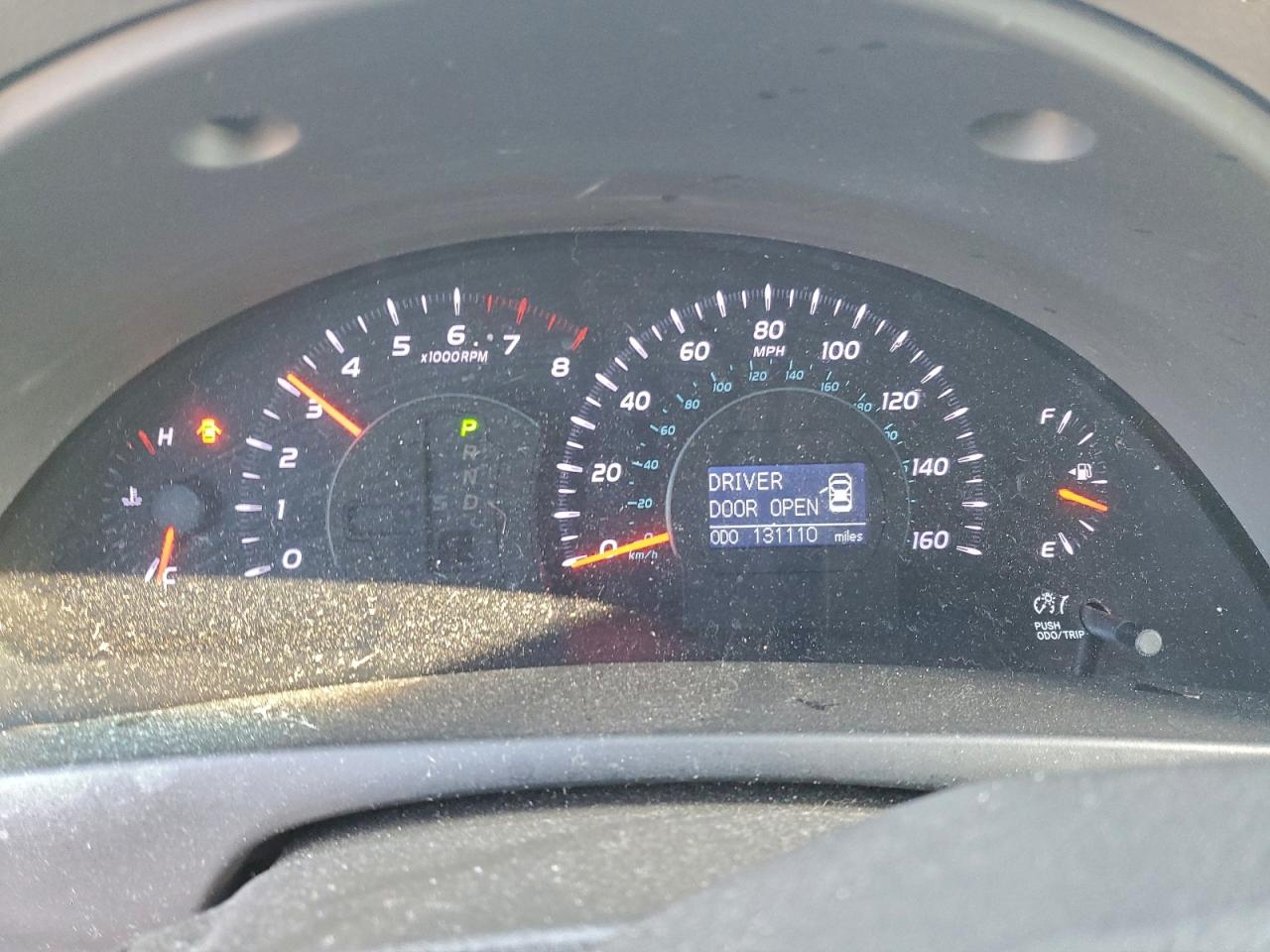 2011 TOYOTA CAMRY SE photo 9
