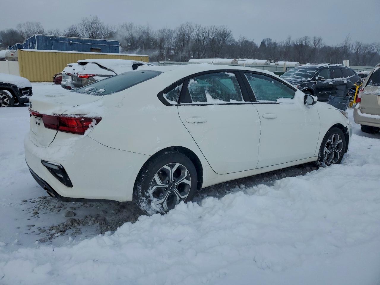 2021 KIA FORTE FE photo 3