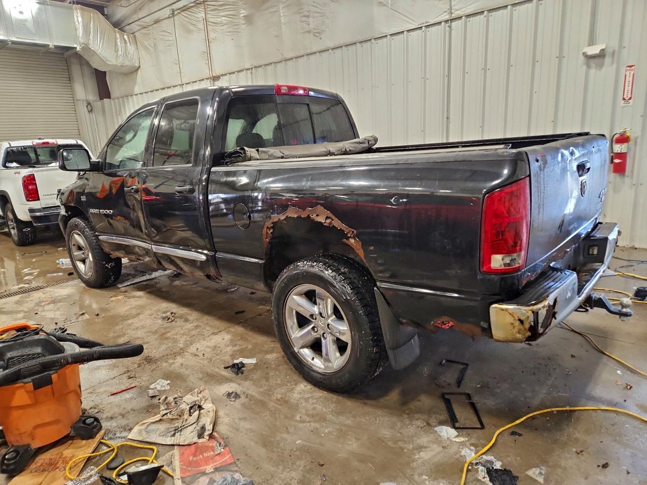 2006 DODGE RAM 1500 ST photo 3
