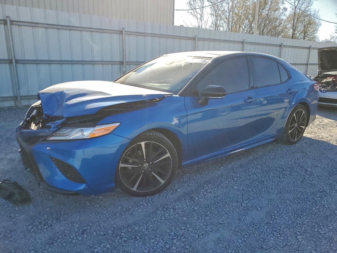 2020 TOYOTA CAMRY