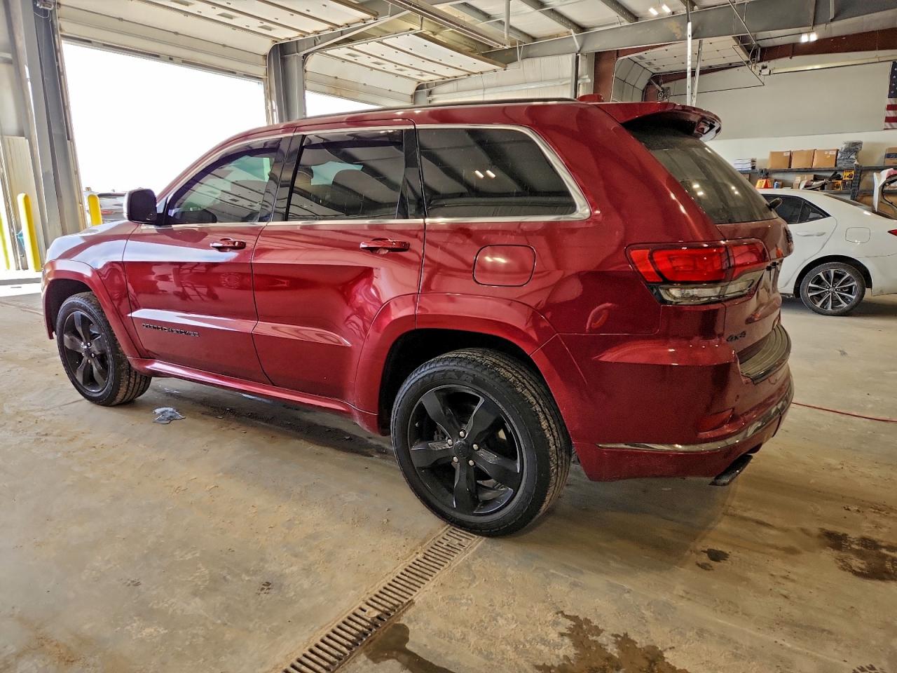 2015 JEEP GRAND CHEROKEE OVERLAND photo 2