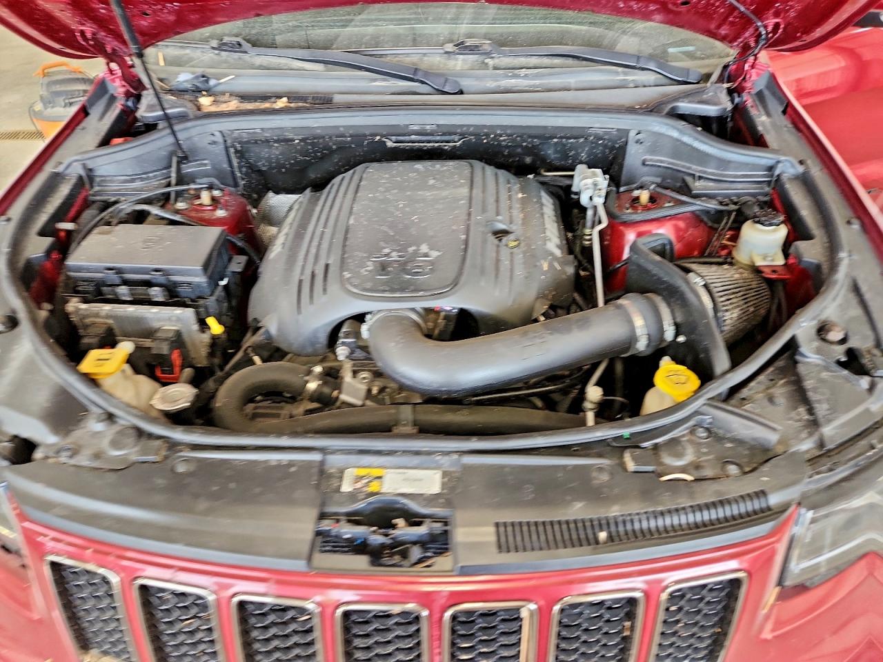 2015 JEEP GRAND CHEROKEE OVERLAND photo 12