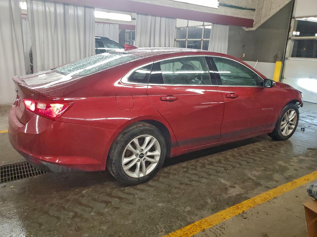 2017 CHEVROLET MALIBU LT photo 3