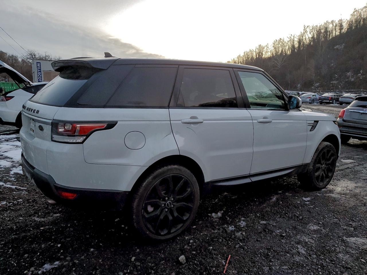 2016 LAND ROVER RANGE ROVER SPORT HSE photo 3