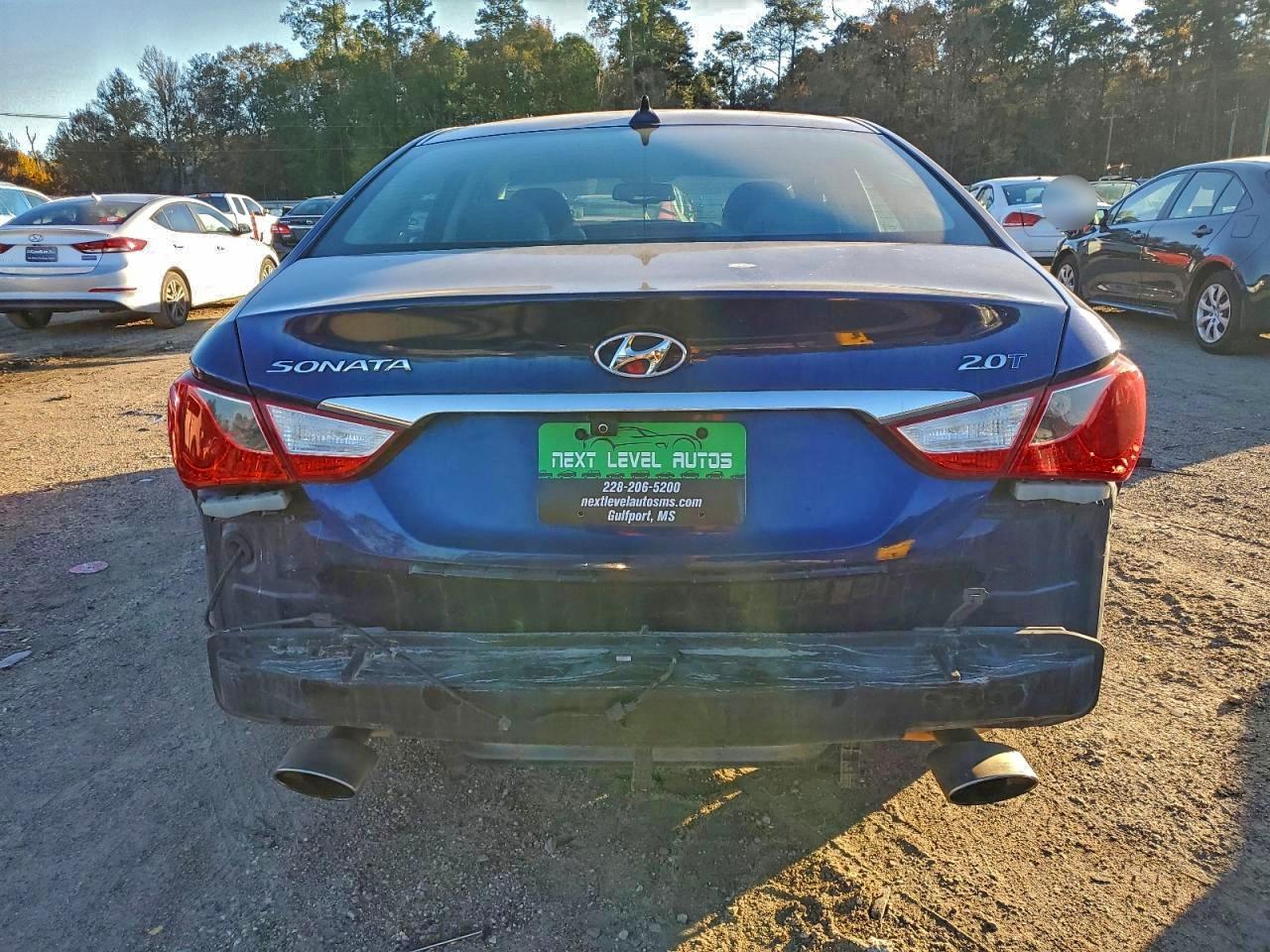 2012 HYUNDAI SONATA SE photo 16