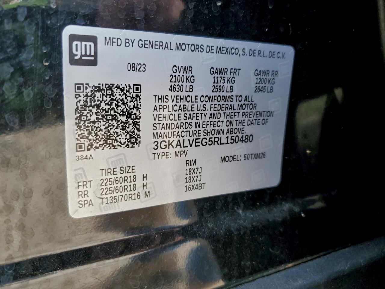 2024 GMC TERRAIN SLT photo 13