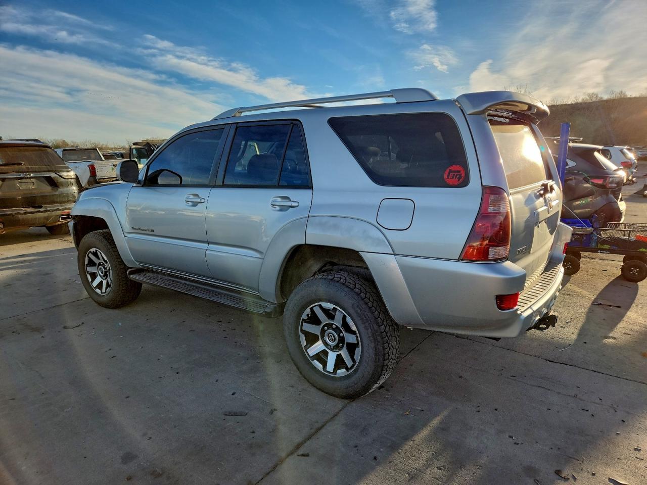 2003 TOYOTA 4RUNNER SR5 photo 2
