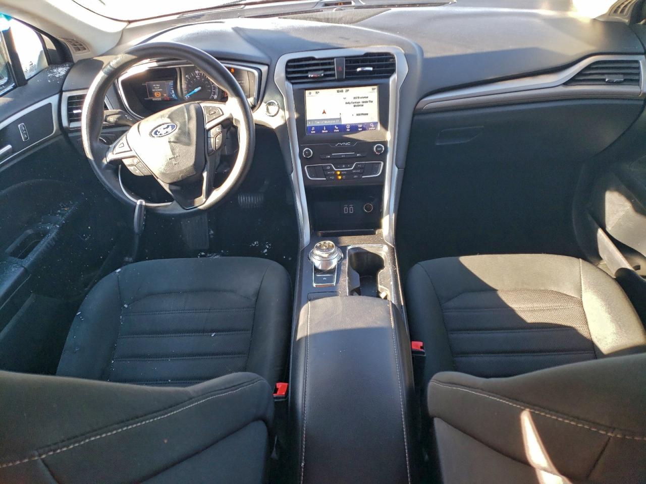 2019 FORD FUSION SE photo 8