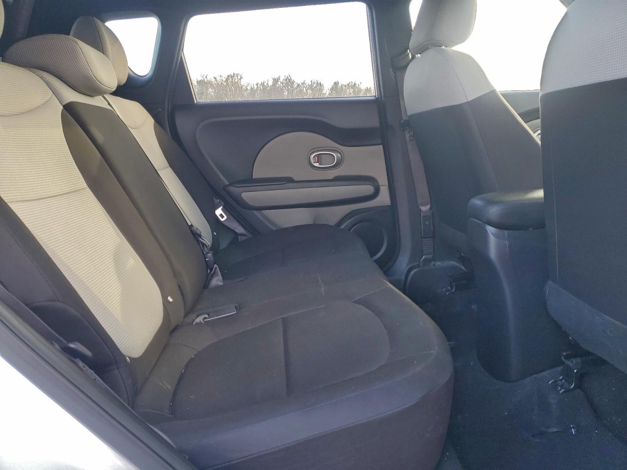2016 KIA SOUL photo 10