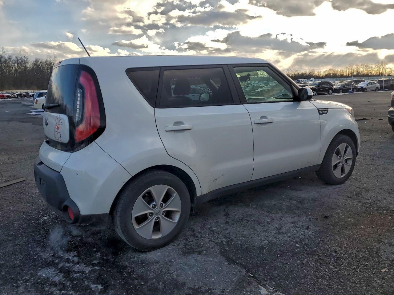 2016 KIA SOUL photo 3