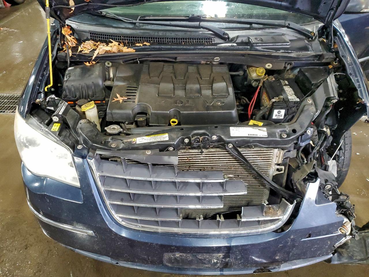 2008 CHRYSLER TOWN & COUNTRY LIMITED photo 12