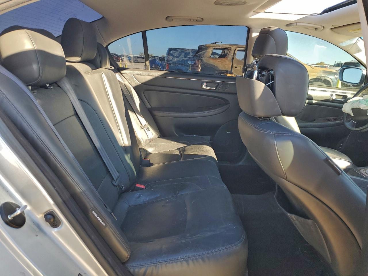 2011 HYUNDAI GENESIS 3.8L photo 19