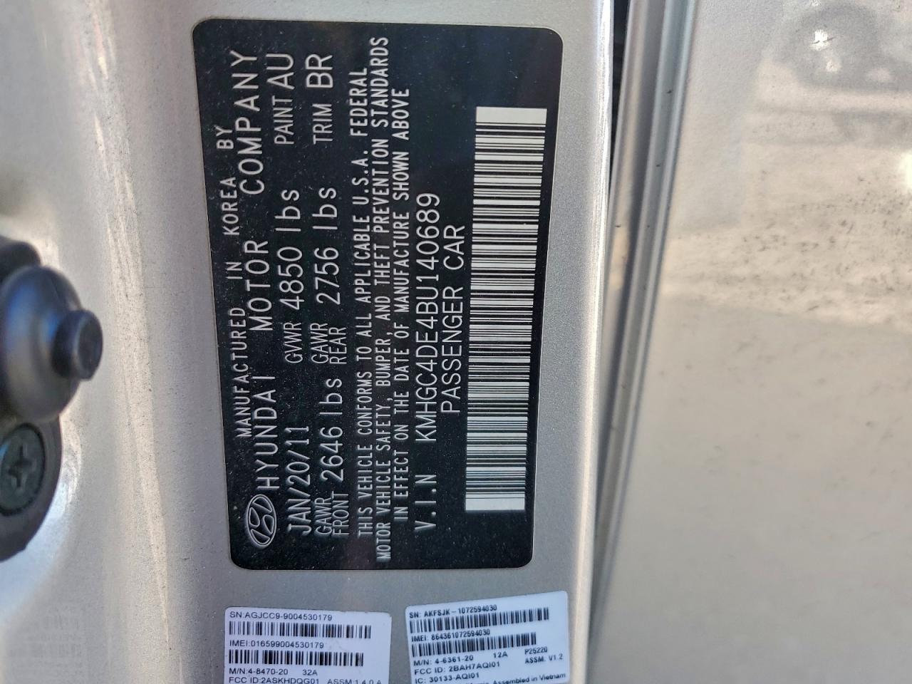 2011 HYUNDAI GENESIS 3.8L photo 25