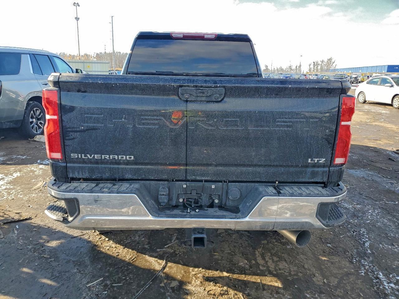 2025 CHEVROLET SILVERADO K2500 HEAVY DUTY LTZ photo 6