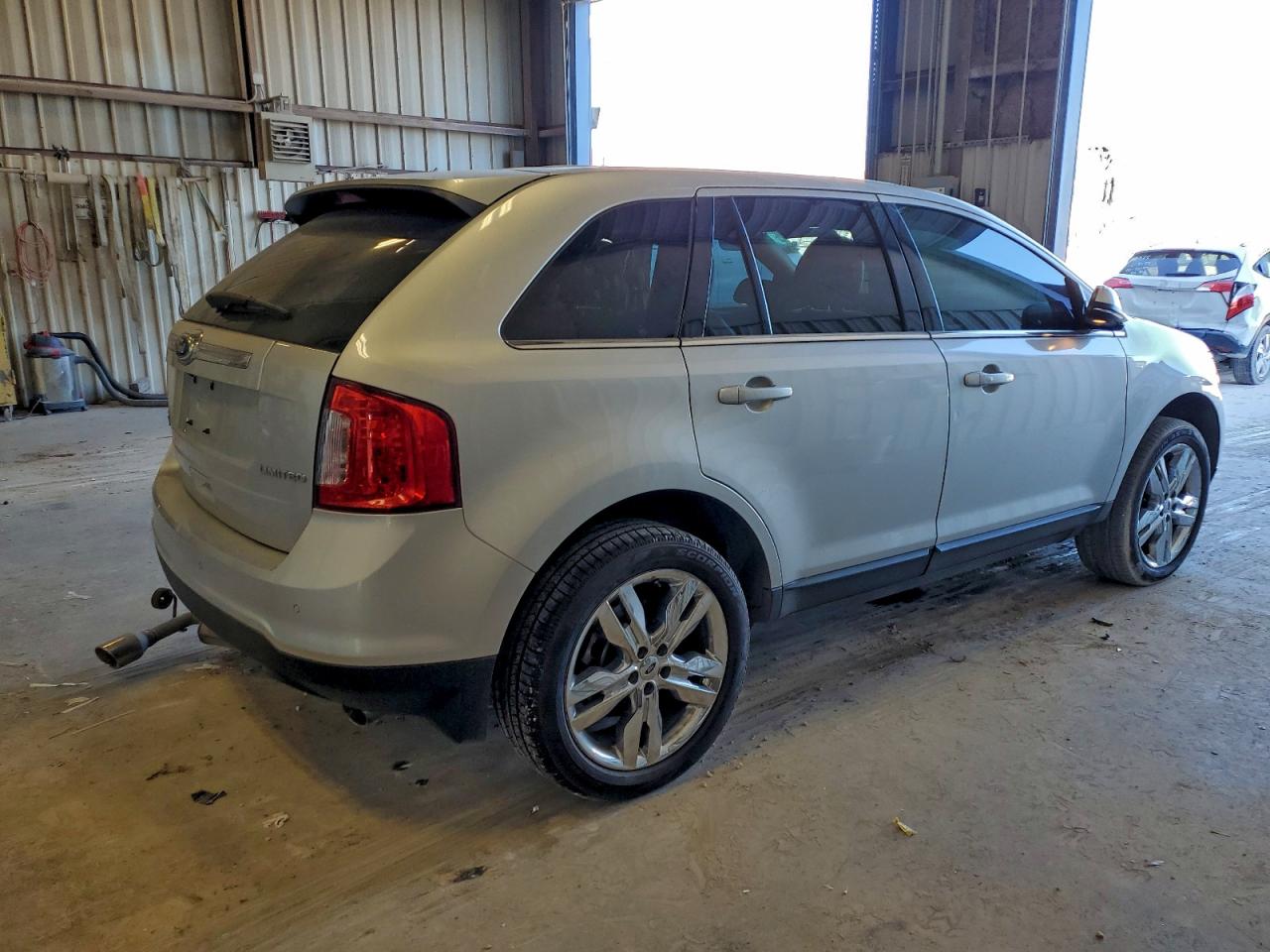 2013 FORD EDGE LIMITED photo 3