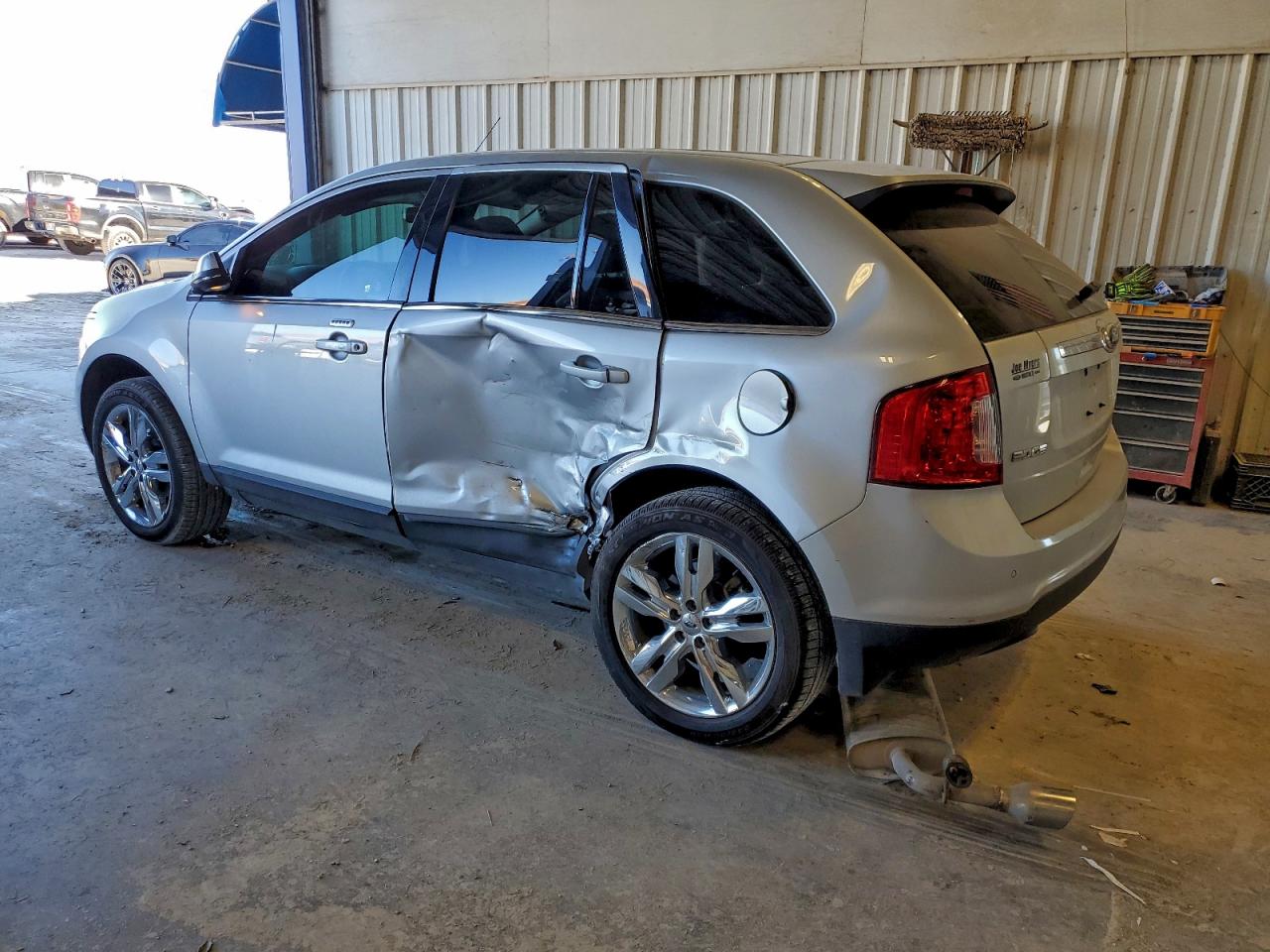2013 FORD EDGE LIMITED photo 2
