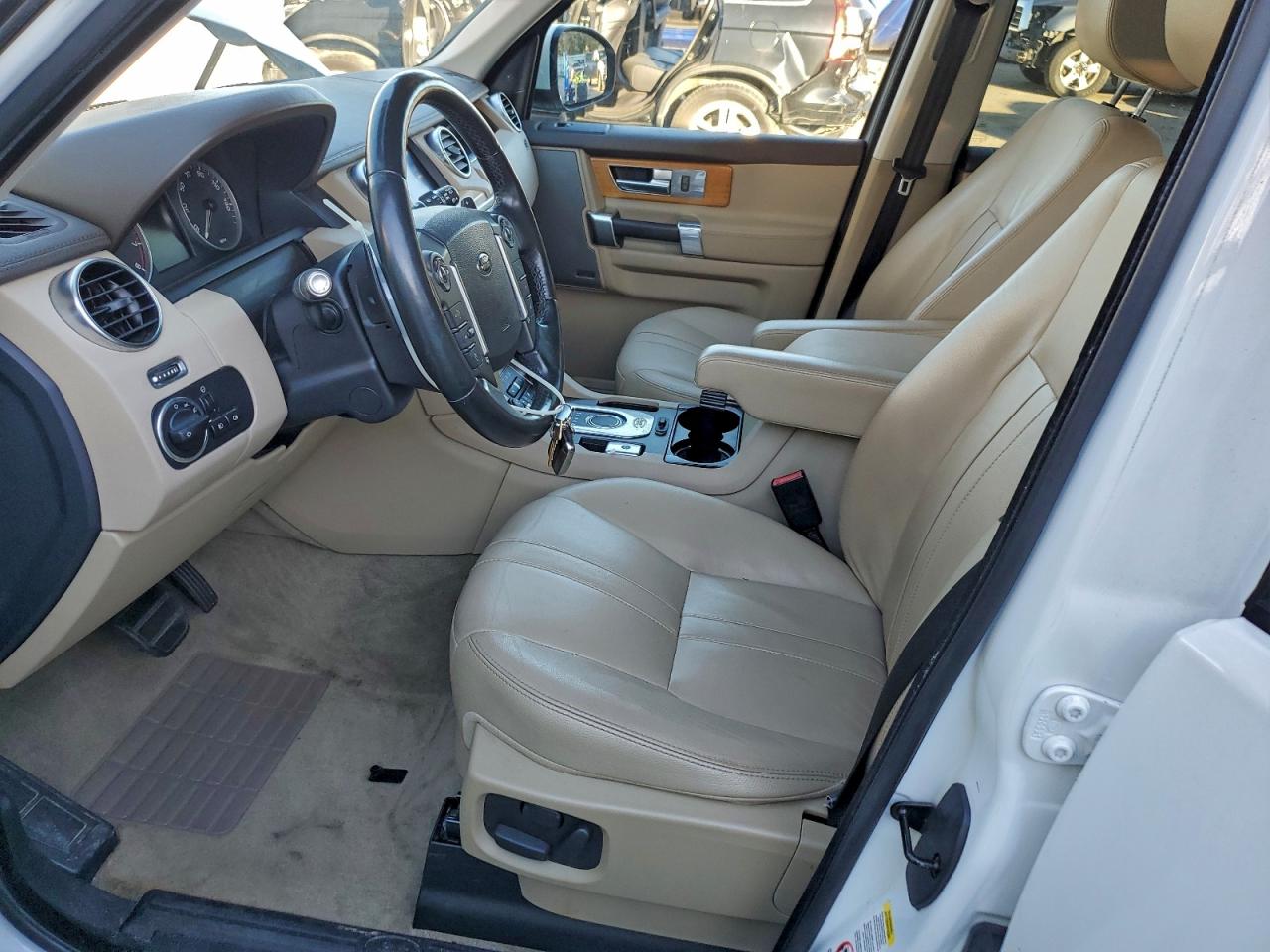 2016 LAND ROVER LR4 HSE photo 7