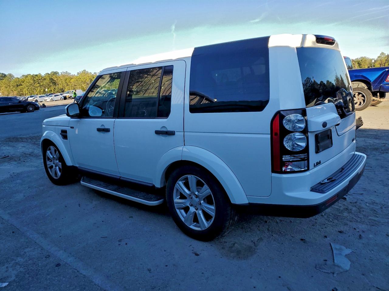 2016 LAND ROVER LR4 HSE photo 2