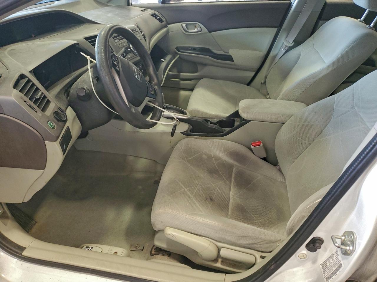 2012 HONDA CIVIC LX photo 7