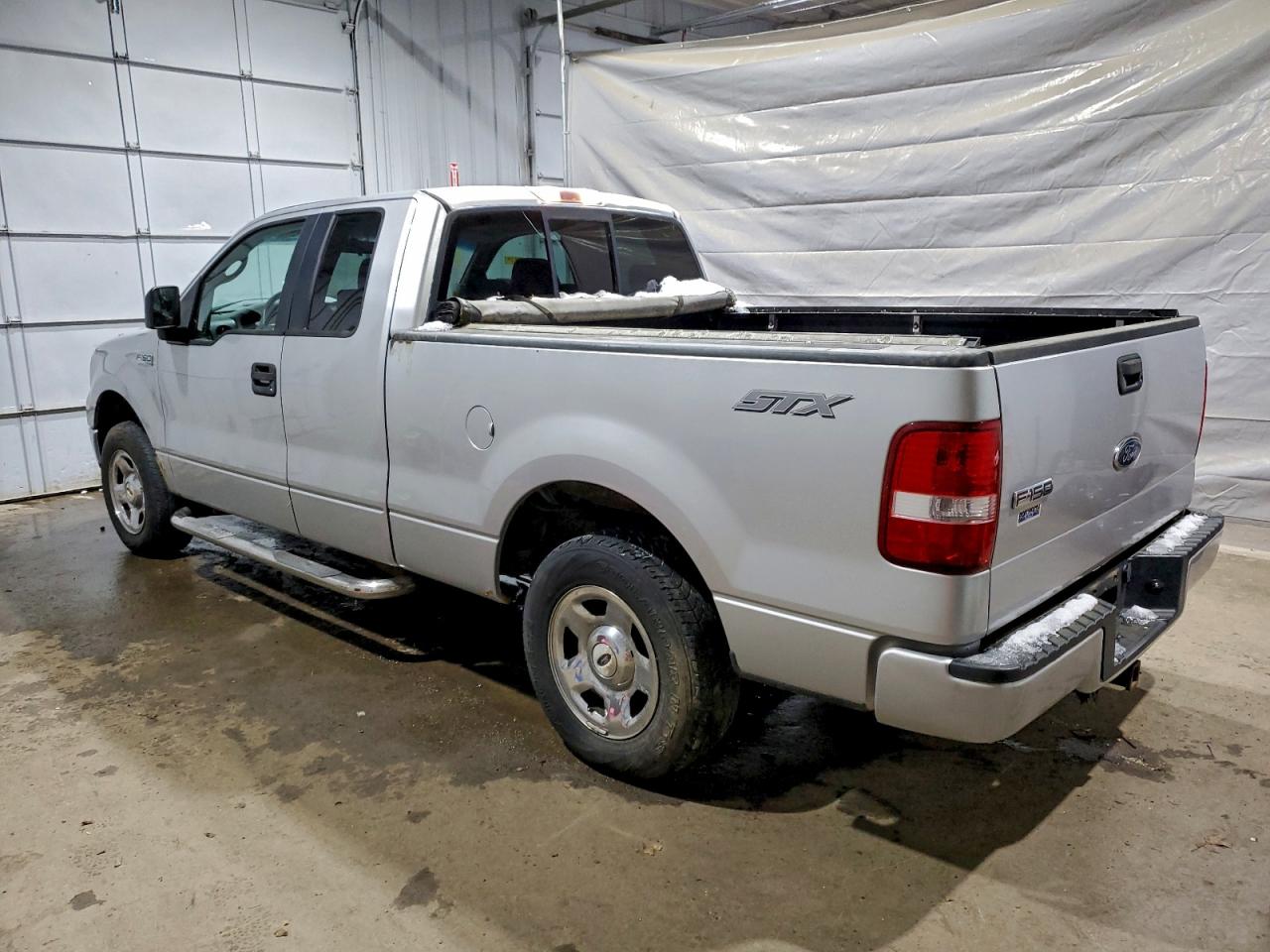 2005 FORD F150 photo 2