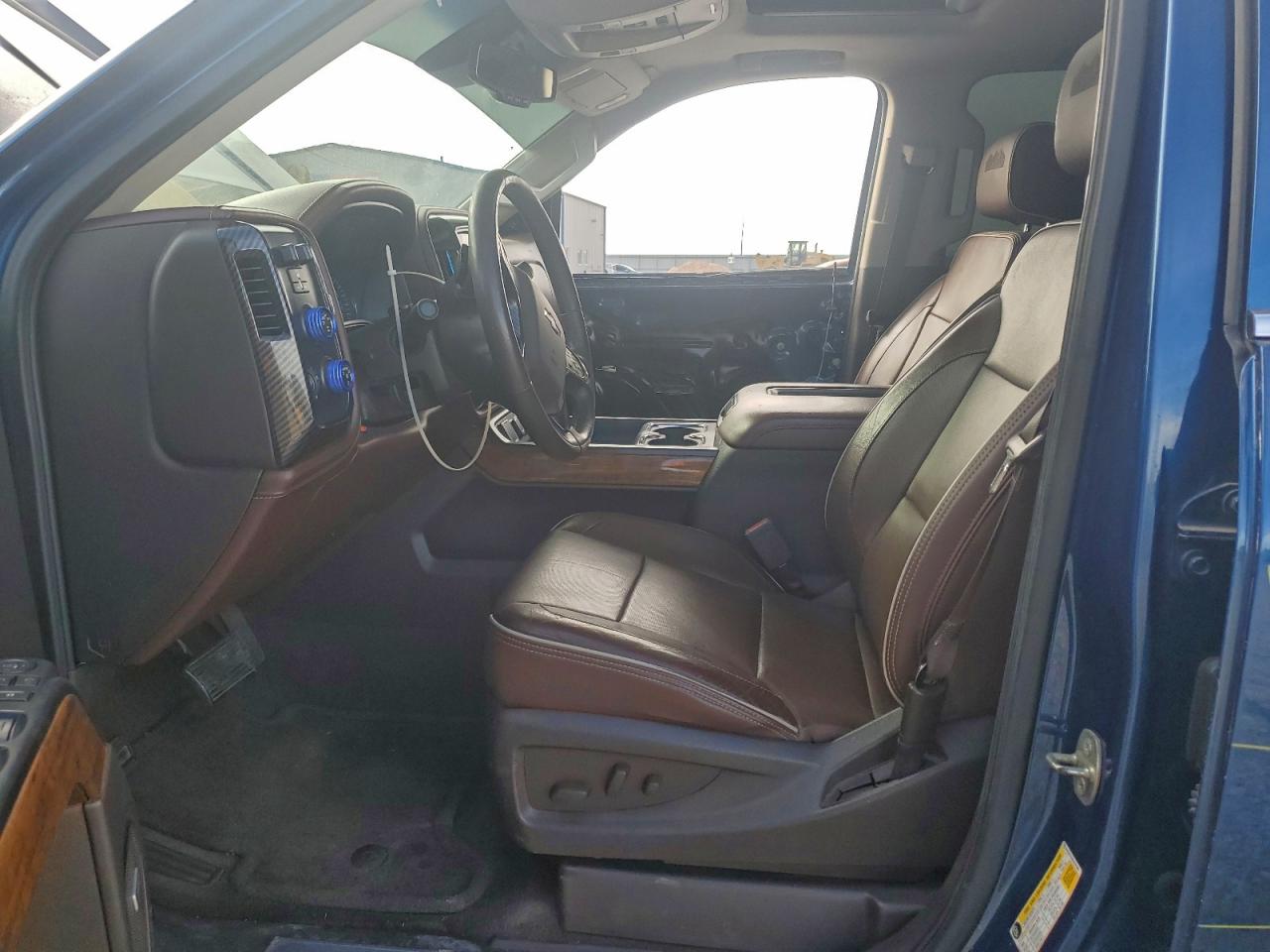 2016 CHEVROLET SILVERADO K1500 HIGH COUNTRY photo 7